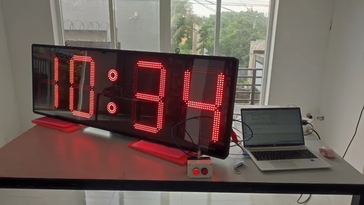 15-inch 4-digit digital stopwatch
